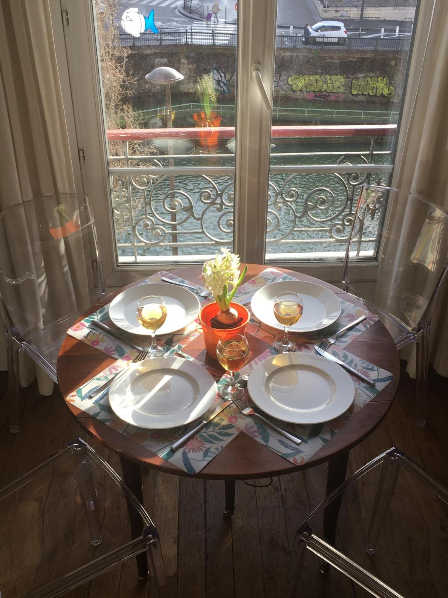 Ferienwohnung A Paris, Au Bord De L'Eau Exterior foto