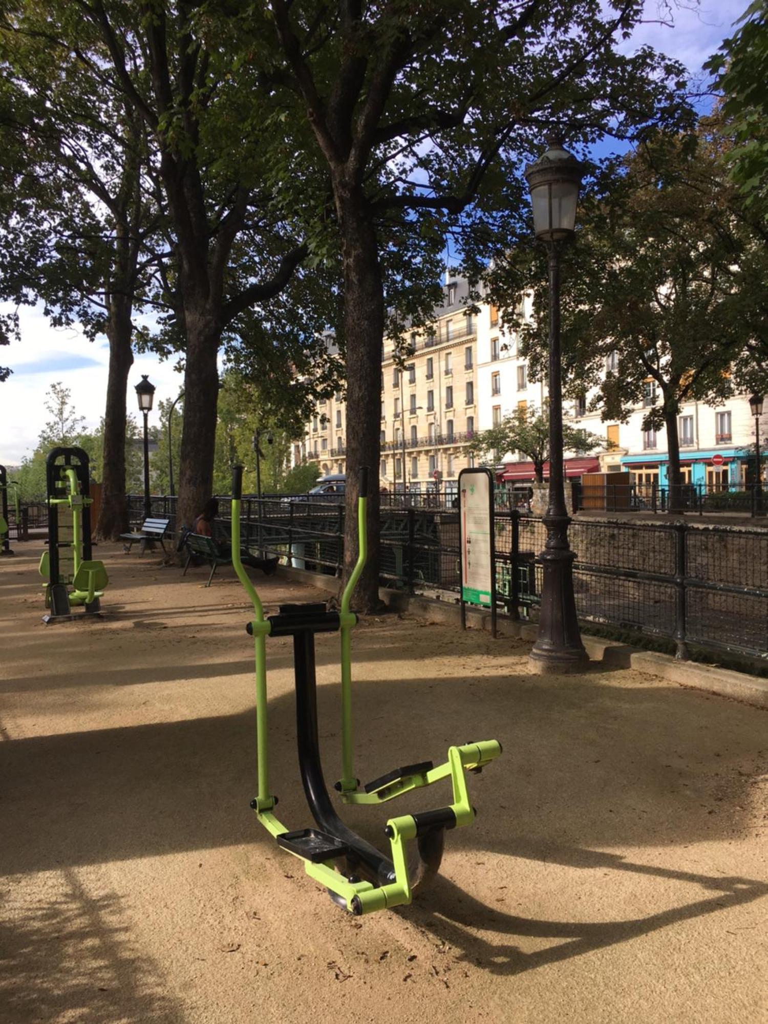 Ferienwohnung A Paris, Au Bord De L'Eau Exterior foto